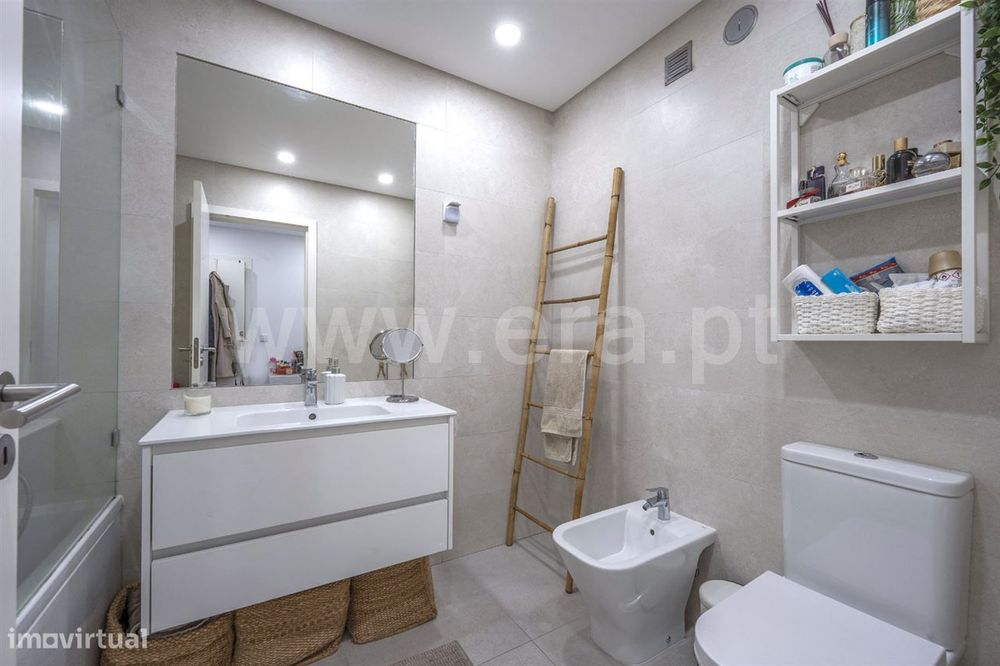 Apartamento T2; Fogueteiro