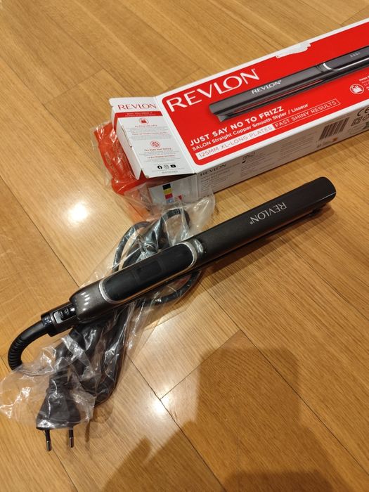 -40% Nowa prostownica do włosów Revlon RVST 2175 Hebe 269 zł !