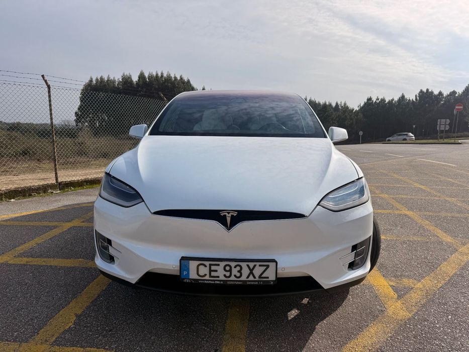Tesla Model X Performance423497830782085124