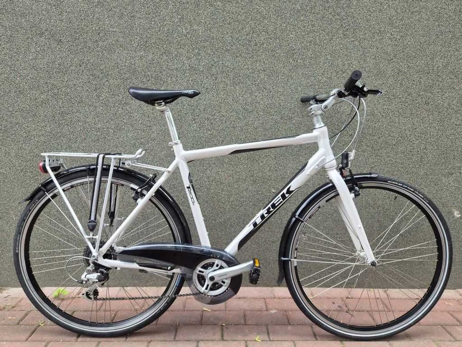 Trekkingowy TREK - T200 SL rozmiar L 56cm