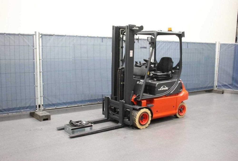 Empilhador eléctrico Linde E20P-02, 2.000 Kg (2511)
