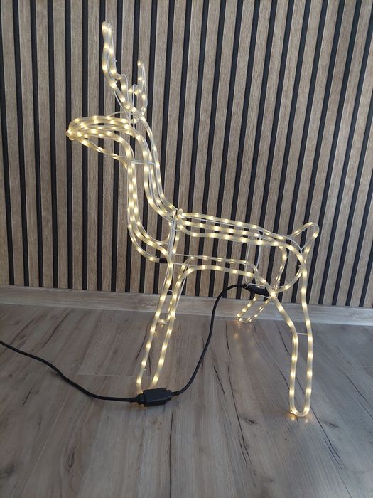 Duzy renifer led