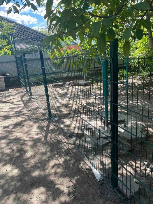 Паркан метал з 3D сітки.Ворота відкатні,розпашні. Установка гарантія