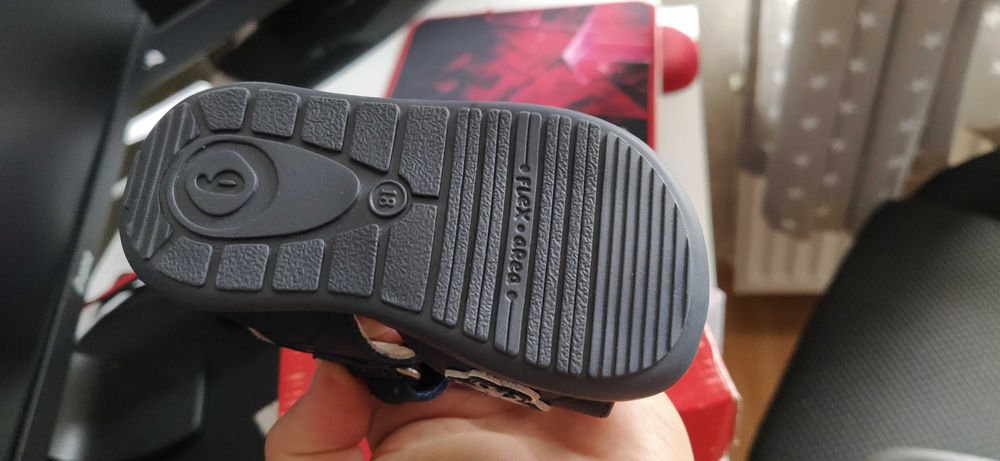 Buciki,cena 25zl za pare