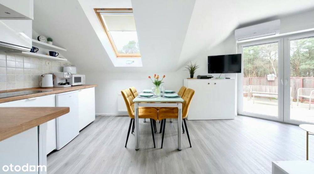 Apartament z tarasem. Bardzo blisko morza!