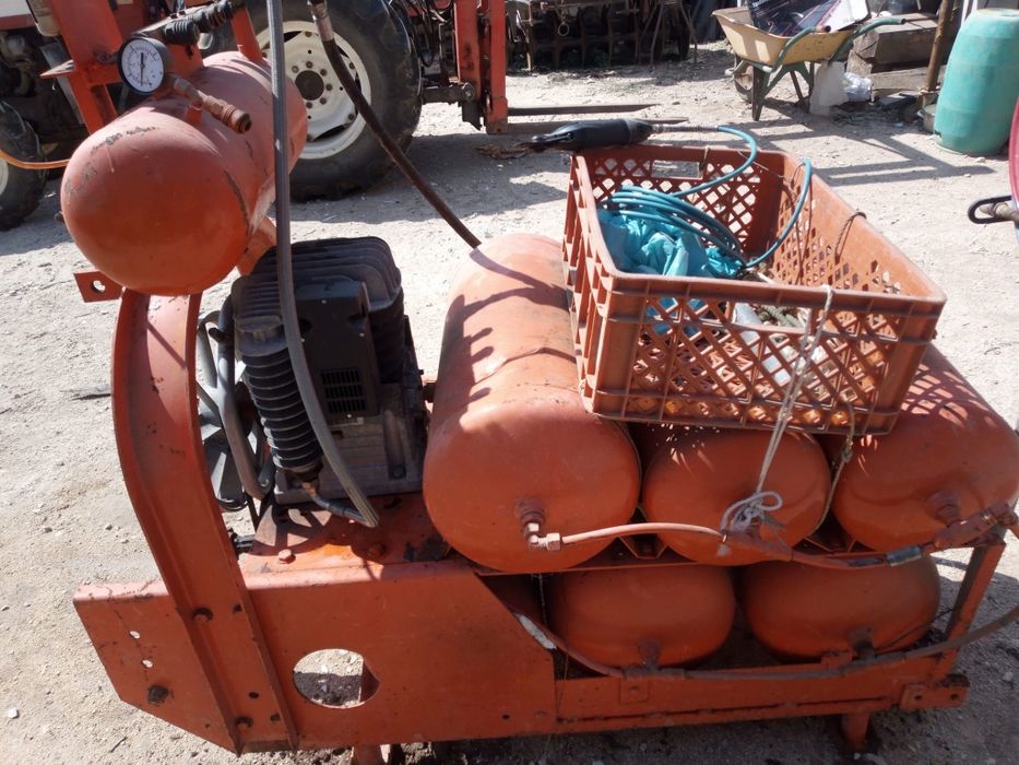 Compressor de Poda 300 L com Tesoura e 4 Saídas