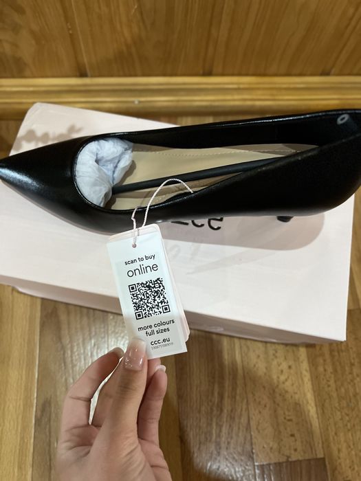 Жіночі туфлі на підборі