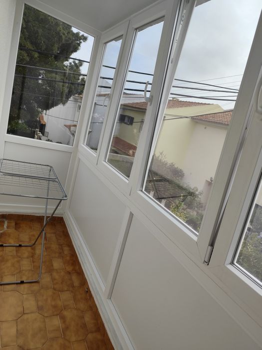 Quarto para alugar em Algueirão