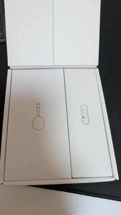 Медіаплеєр Google Chromecast 4K with Google TV (Snow)