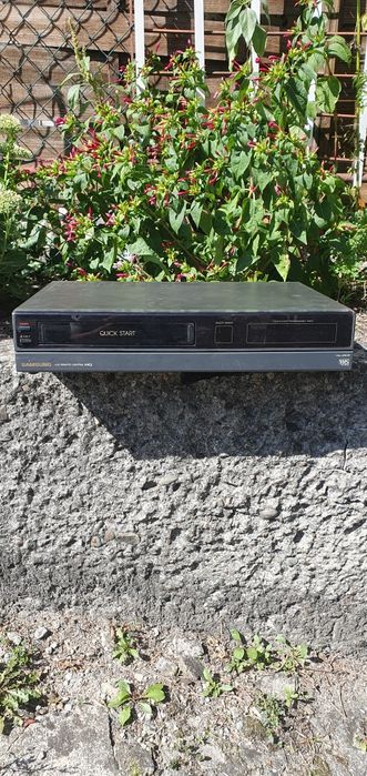 Magnetowid VHS Samsung