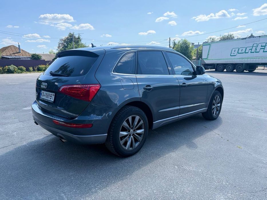Audi Q5 Typ 8R 2010