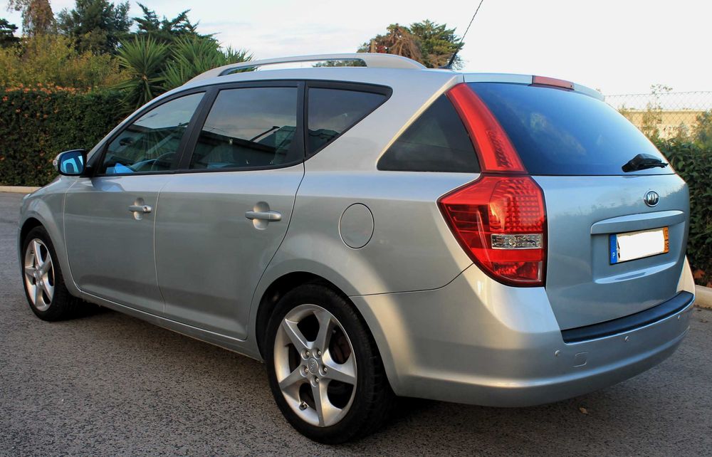 Kia Ceed SW 1.6 CRDI de 2012