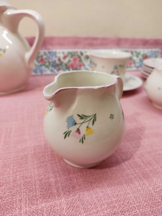 Serwis kawowy porcelanowy dla 6 osób Schramberger Majolika