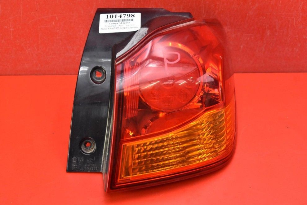 MITSUBISHI ASX LED PRAWA TYLNA LAMPA ORYGINAŁ