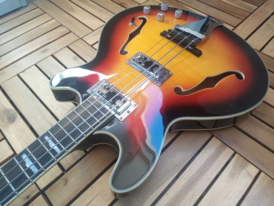 Chowny CHB-2, giatara basowa, semi hollow