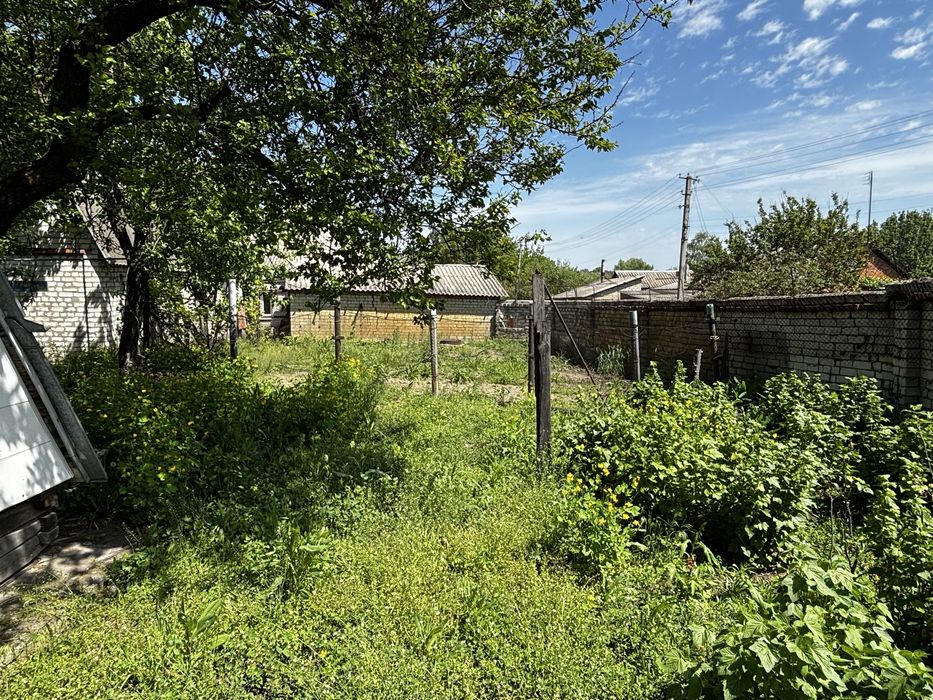 Продам полдома пл. 93м2 в центре пос. Хорошево (20 км от центра Харькова)