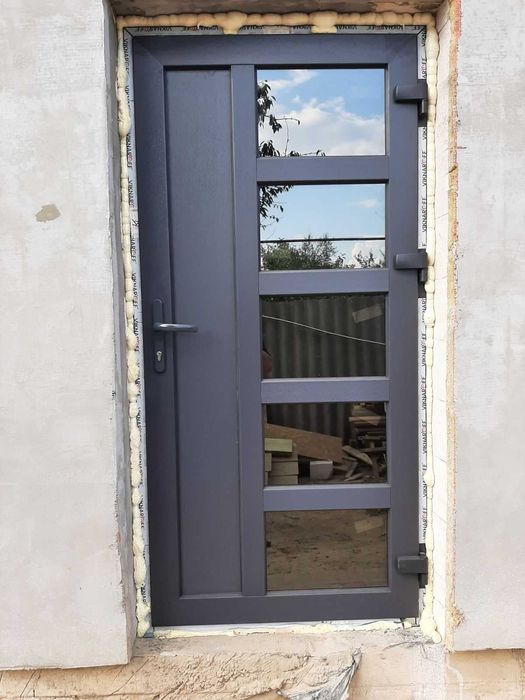 Продаємо металопластикові вікна та двері Ровно. Купити вікна Рівне