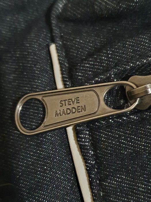 стильний рюкзак від відомого американського бренду Steve Madden