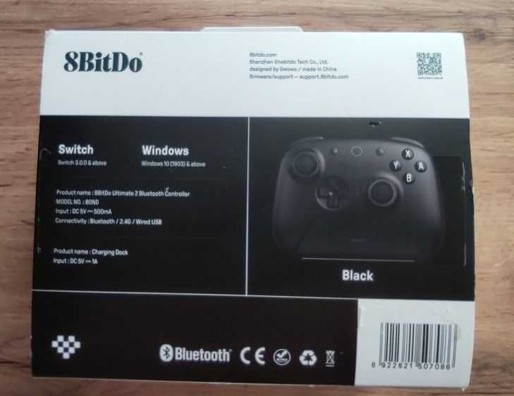 8BitDo Ultimate 2 BT + 2.4G – idealny stan + nowe, dedykowane etui 8BitDo, komplet