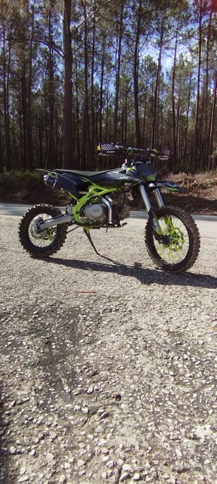 Pit bike 140cc  mxr