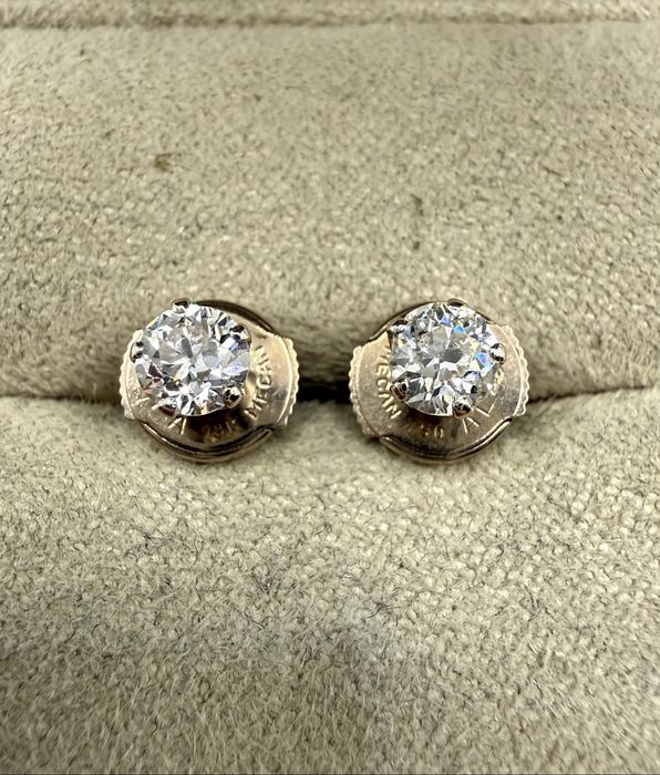 Złote kolczyki 750 z diamentami 0,60ct Si1/K