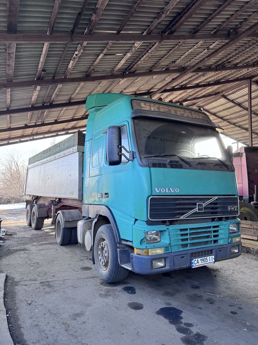 ПРОДАМ Сідельний тягач Volvo F12 у комплекті з напівпричепом.