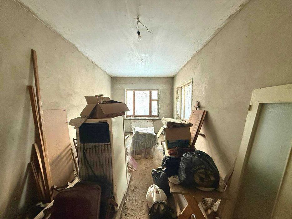 Продаж 5кім будинку під ремонт в м.Переяслав Є ВІДЕООГЛЯД