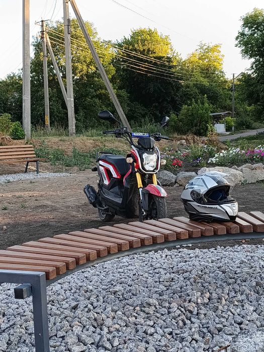Spark 150-20cc скутер