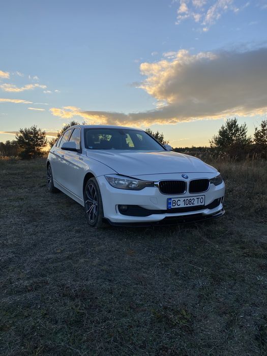 бмв f30 318d 2013