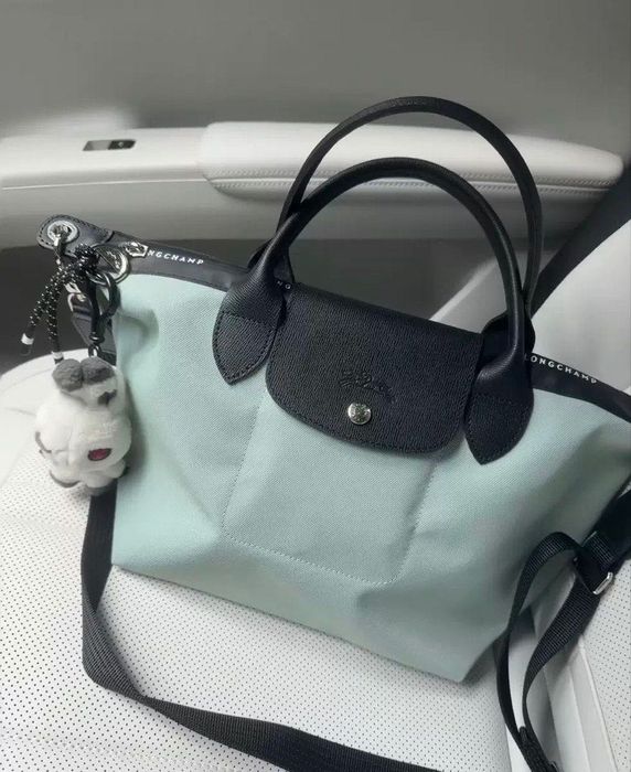 100% authentic Longchamp Le Pliage Handbag
