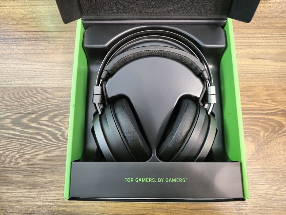 Razer  Nari  ultimate【新古品】 razer nari ultimate - наушники и аксессуары - OLX.ua
