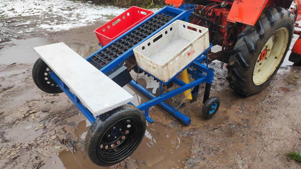 Сажалка для часнику