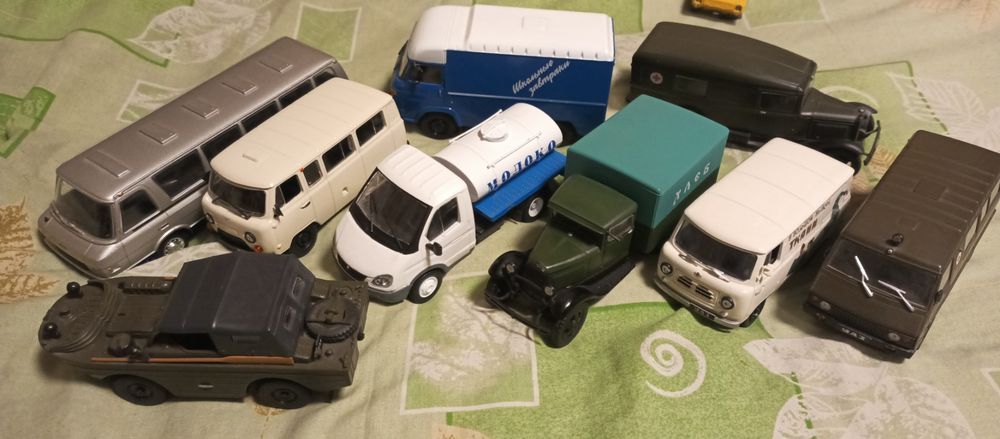 Автолегенды автолегенды Раф Газ Ваз Заз