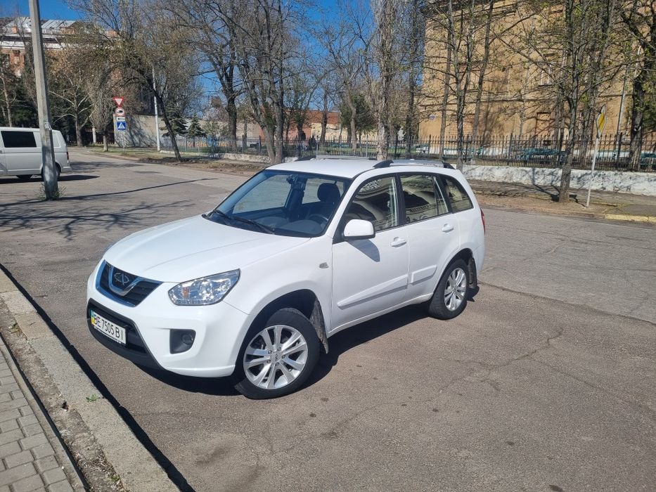 Продаю авто Cherry Tiggo 2014