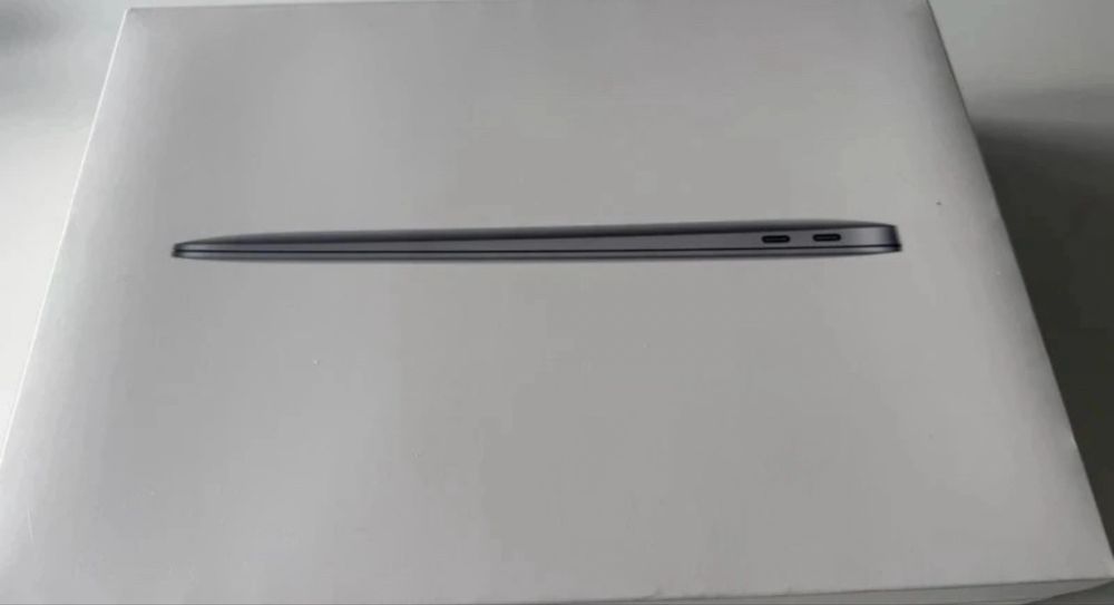 Apple MacBook Air