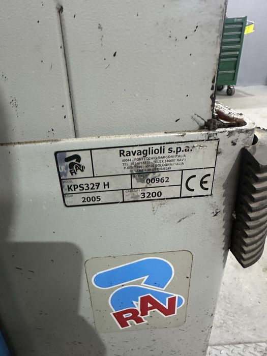 Продам авто підйомник  RAVAGLIOLI 3200 kg