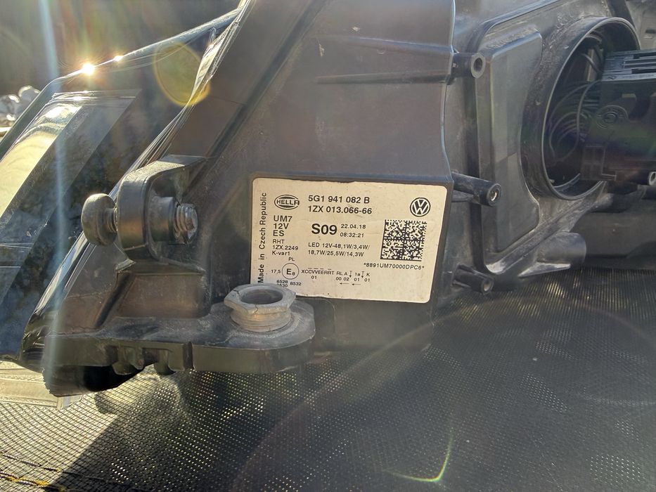 Фара максимальна e-golf сторна пасажира