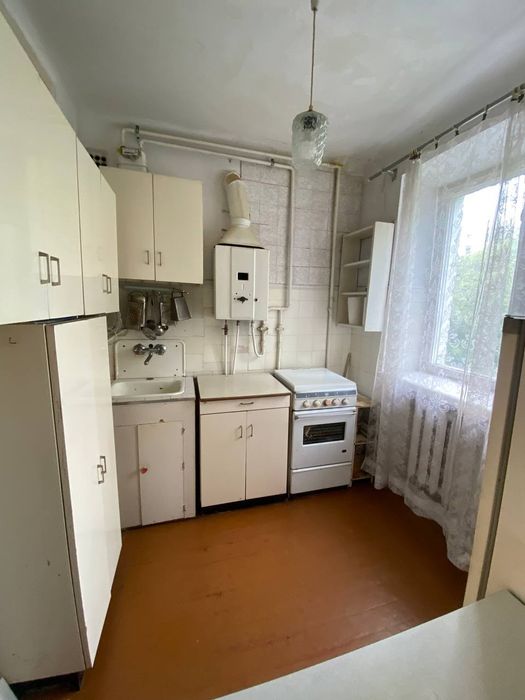 Продаж 3-х кімнатної квартири