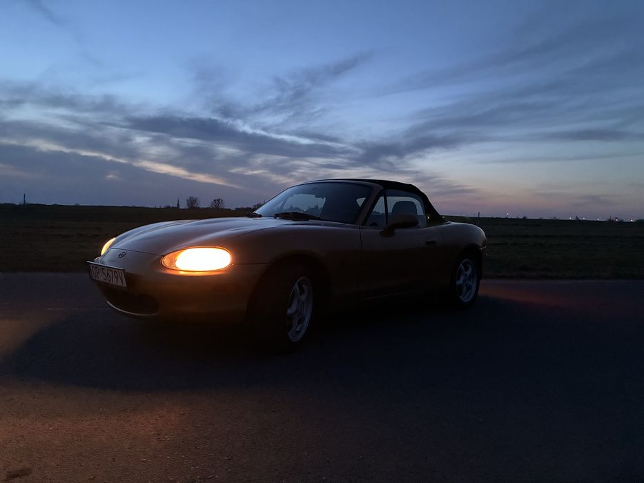 Samochód osobowy mazda mx-5 nb 1999 1.6 pb