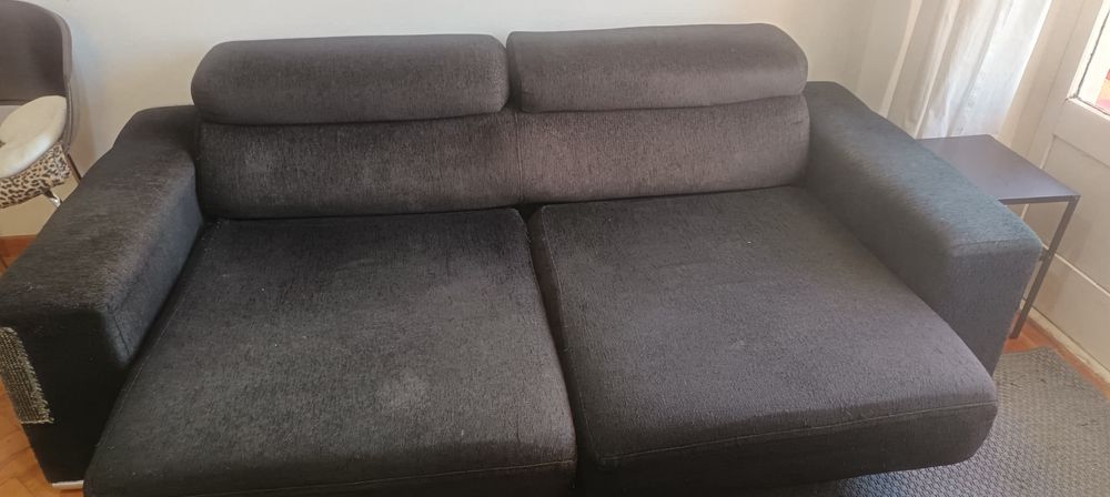 Sofá com assento retrátil