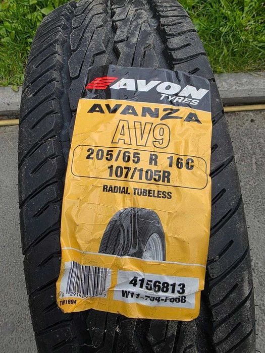 205/65 R16C Avon Made in England Нові літні