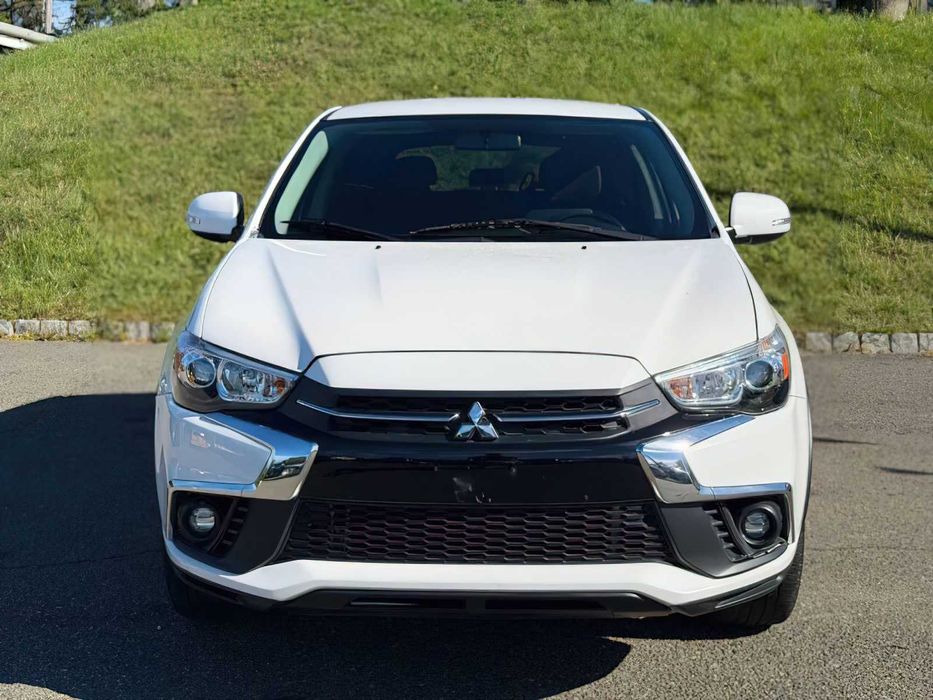 Mitsubishi Outlander      2018