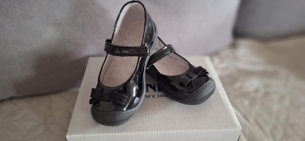 Kornecki balerinki z kokardką rozm. 24