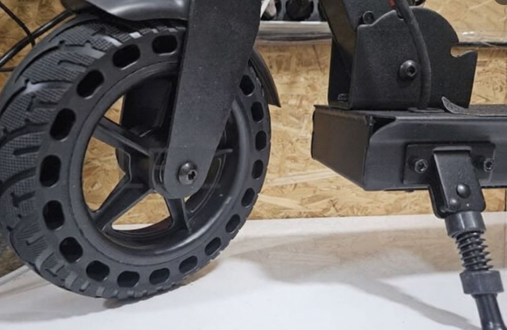 Trotinete eletrica (nova em caixa )