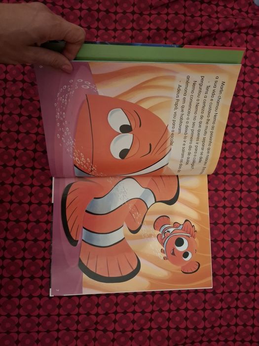 Finding Nemo Movie Book + DVD64586338496771122