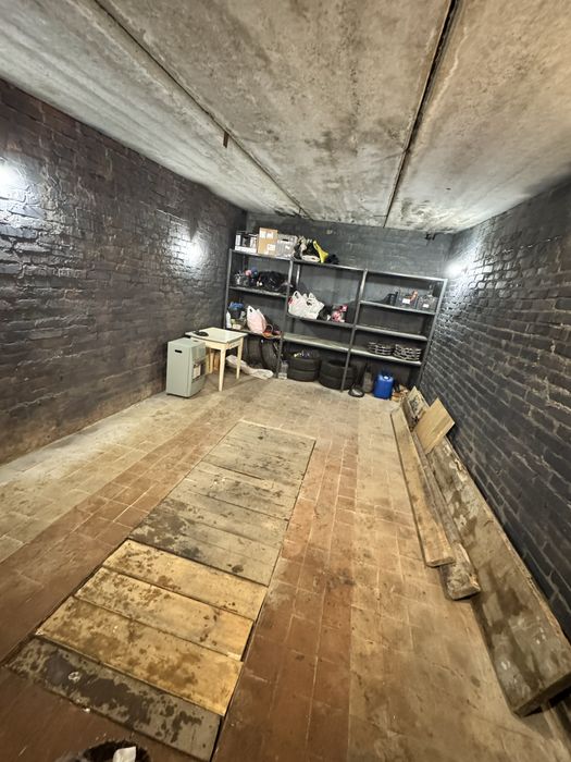 Капітальний гараж АК44 24кв з підвалом