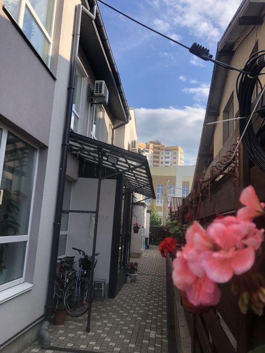 Продажа Тауна в центре Бучи