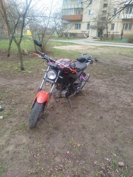 Мотоцикл Viper r1