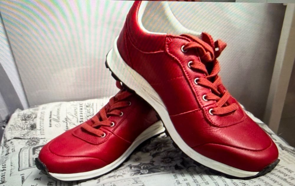 Buty ze skóry Lowa rozm. 38