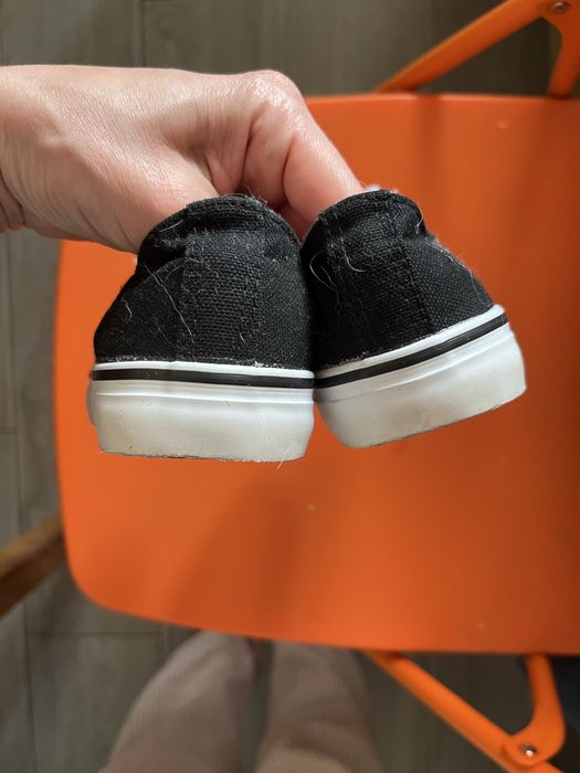 Кеди для хлопчика або дівчинки